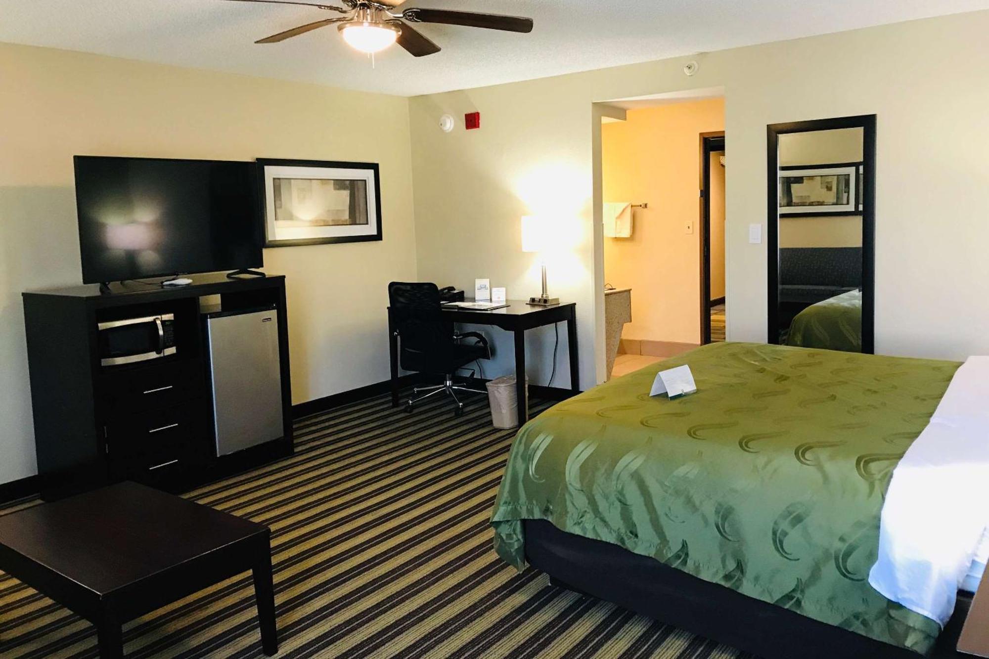 Quality Inn & Suites West Monroe Exterior photo